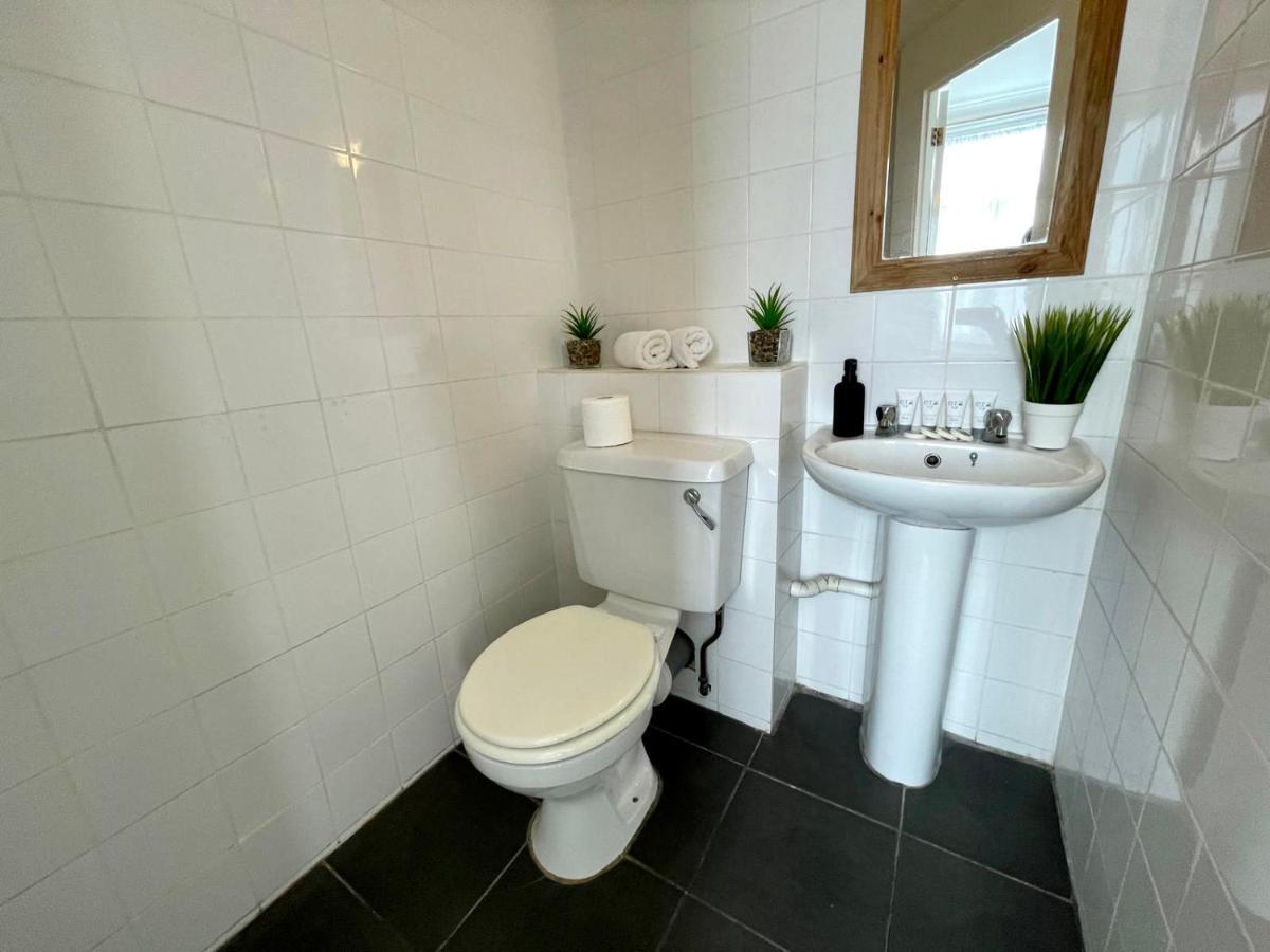 Brighton Black Hotel & Hot Tubs 9/10