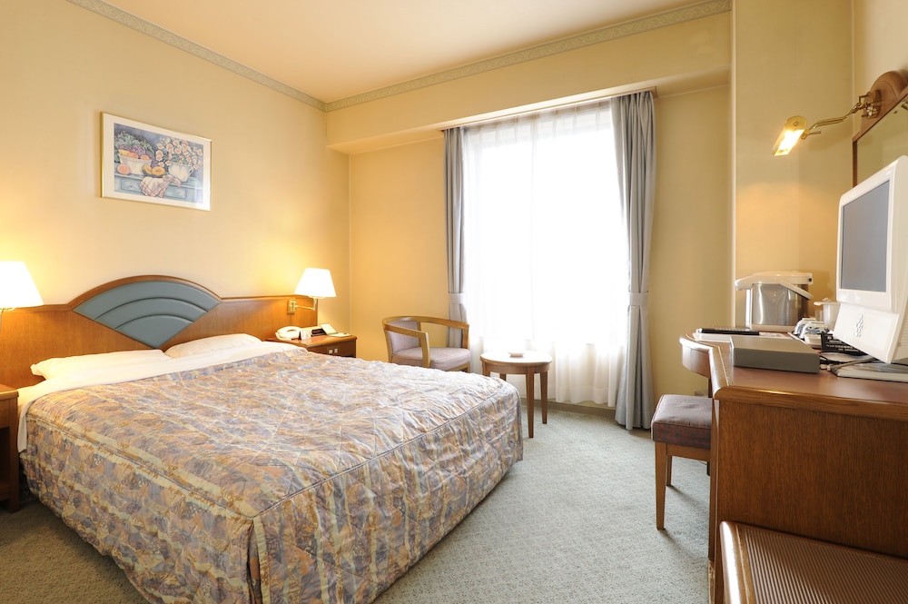 Hotel Crescent Asahikawa 12/37