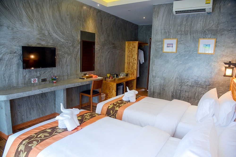 Frank Ao Nang Krabi Resort 23/68
