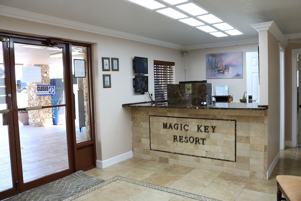 Magic Key Resort 11/68