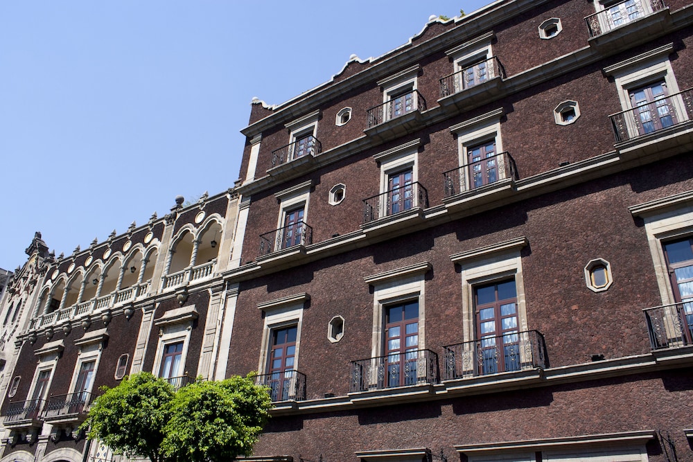 Hotel Morales Historical & Colonial 6/73