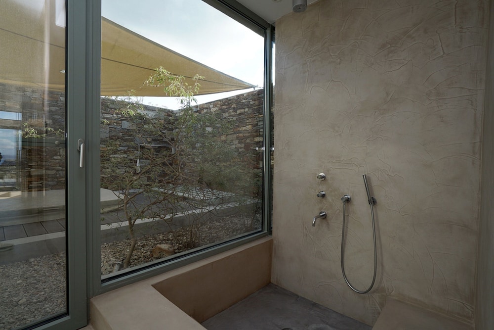 Hidden Retreats Kythera 46/50