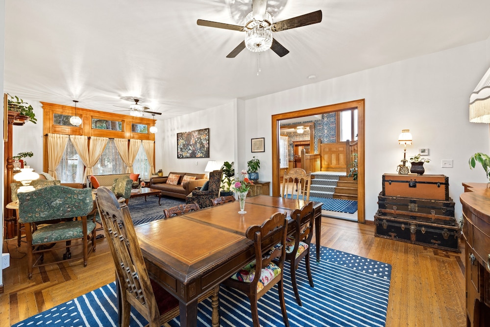 The Adagio Bed and Breakfast 37/50