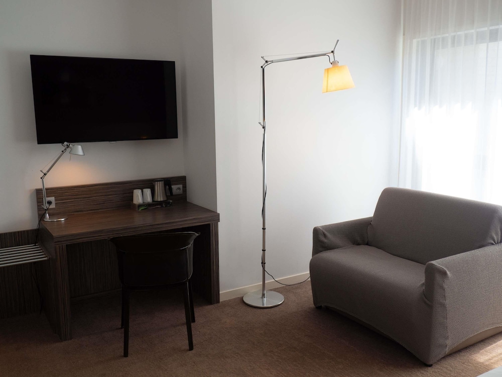 Mercure Saint Malo Balmoral 52/77