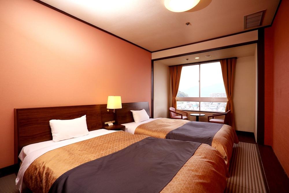 STANDARD, TWIN BEDS, MOUNTAIN VIEW