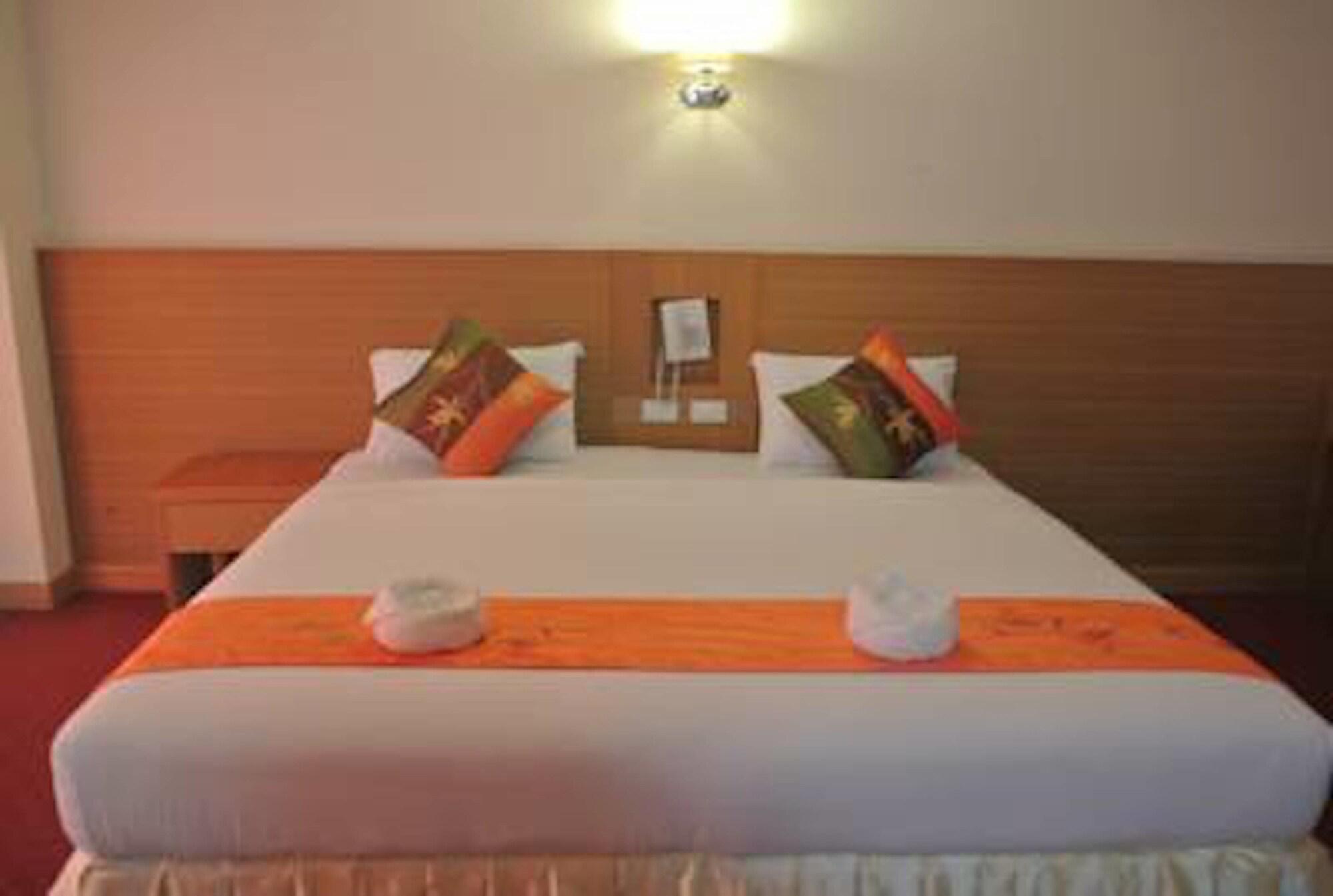 Chaikanathani Hotel 9/25