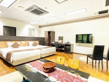 Western, Connecting, Junior Suite, Traditional, Outdoor Bath, Terrace