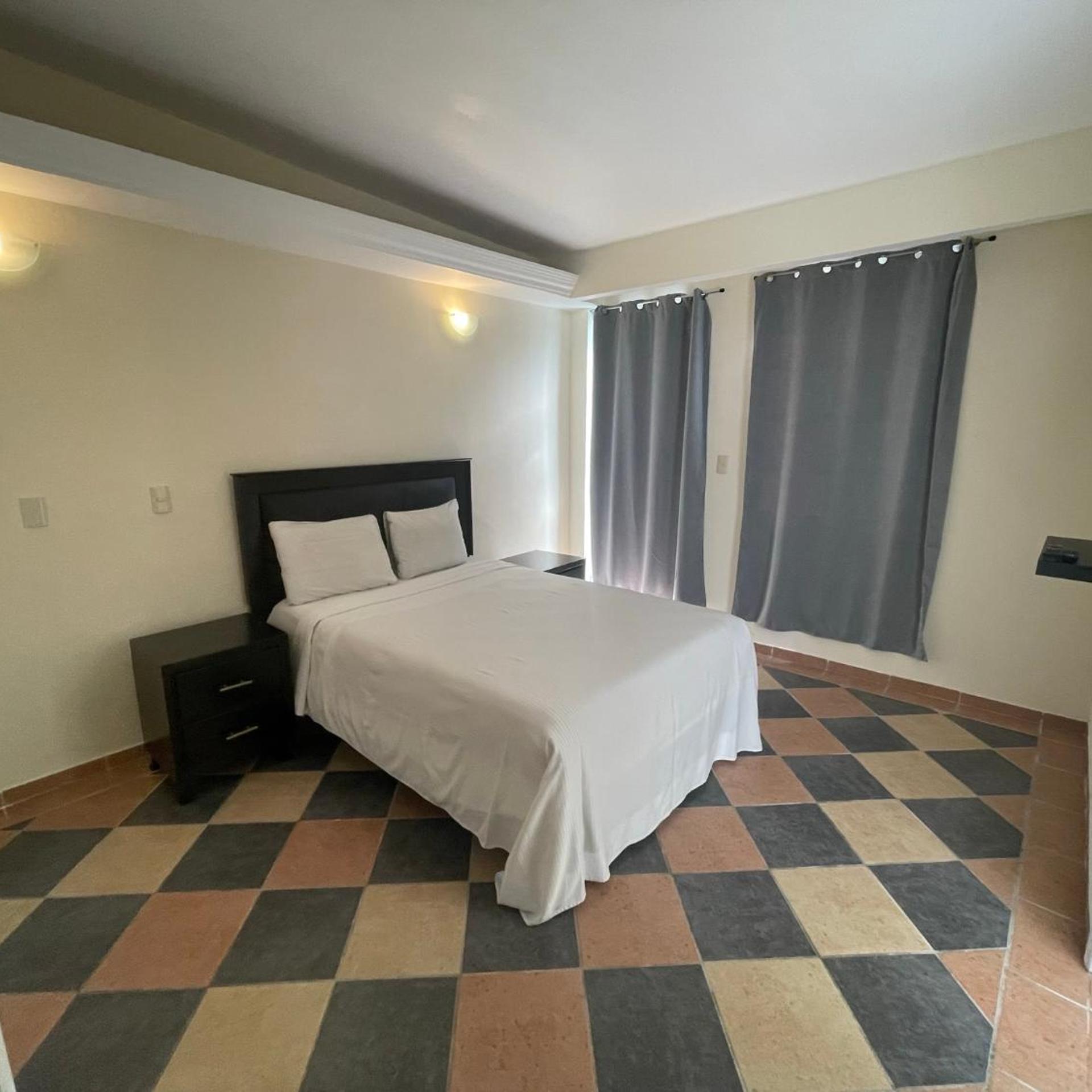 Superior, Queen Bed, Hotel Real Home Ex Hotel Real Business 4/10