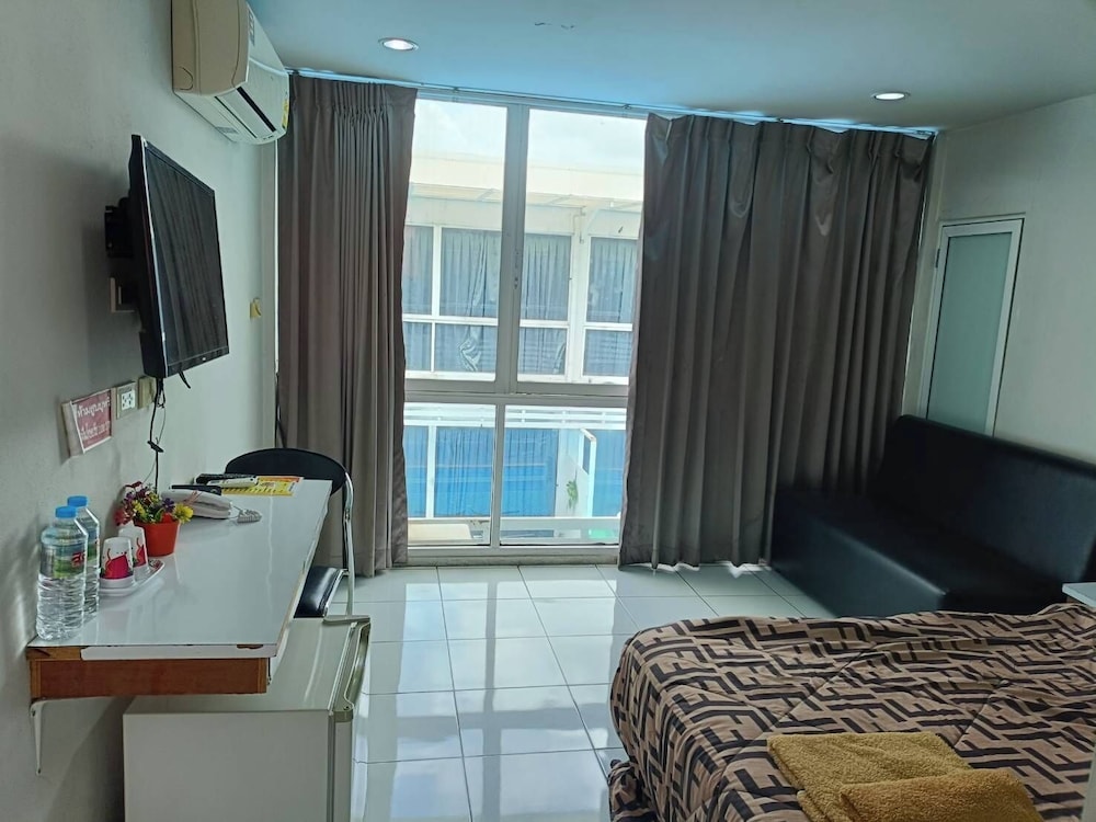 Pool Villa Donmueang 18/50