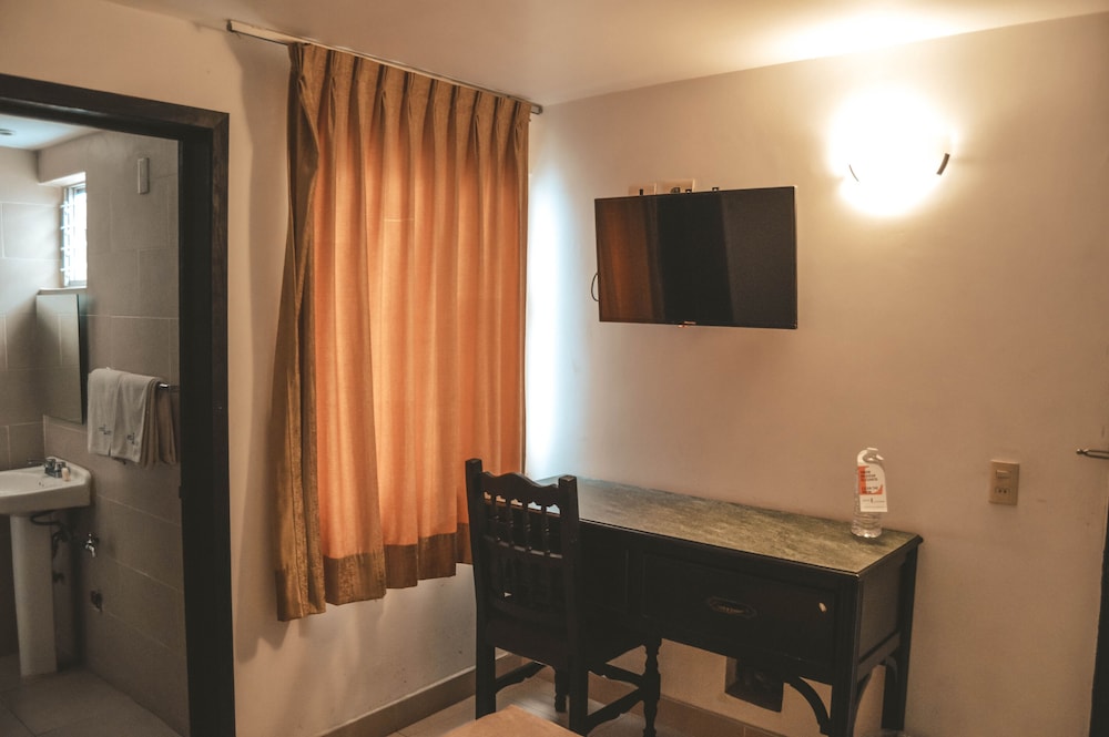Hotel Latino 21/27