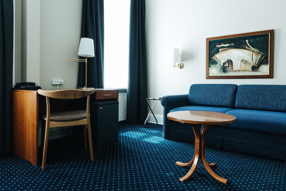City Nebo Hotel 43/65