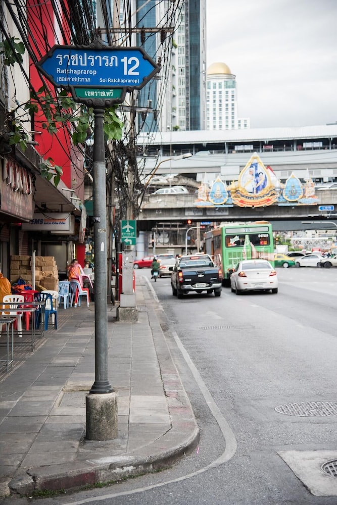 Bangkok City Link Hotel 25/40