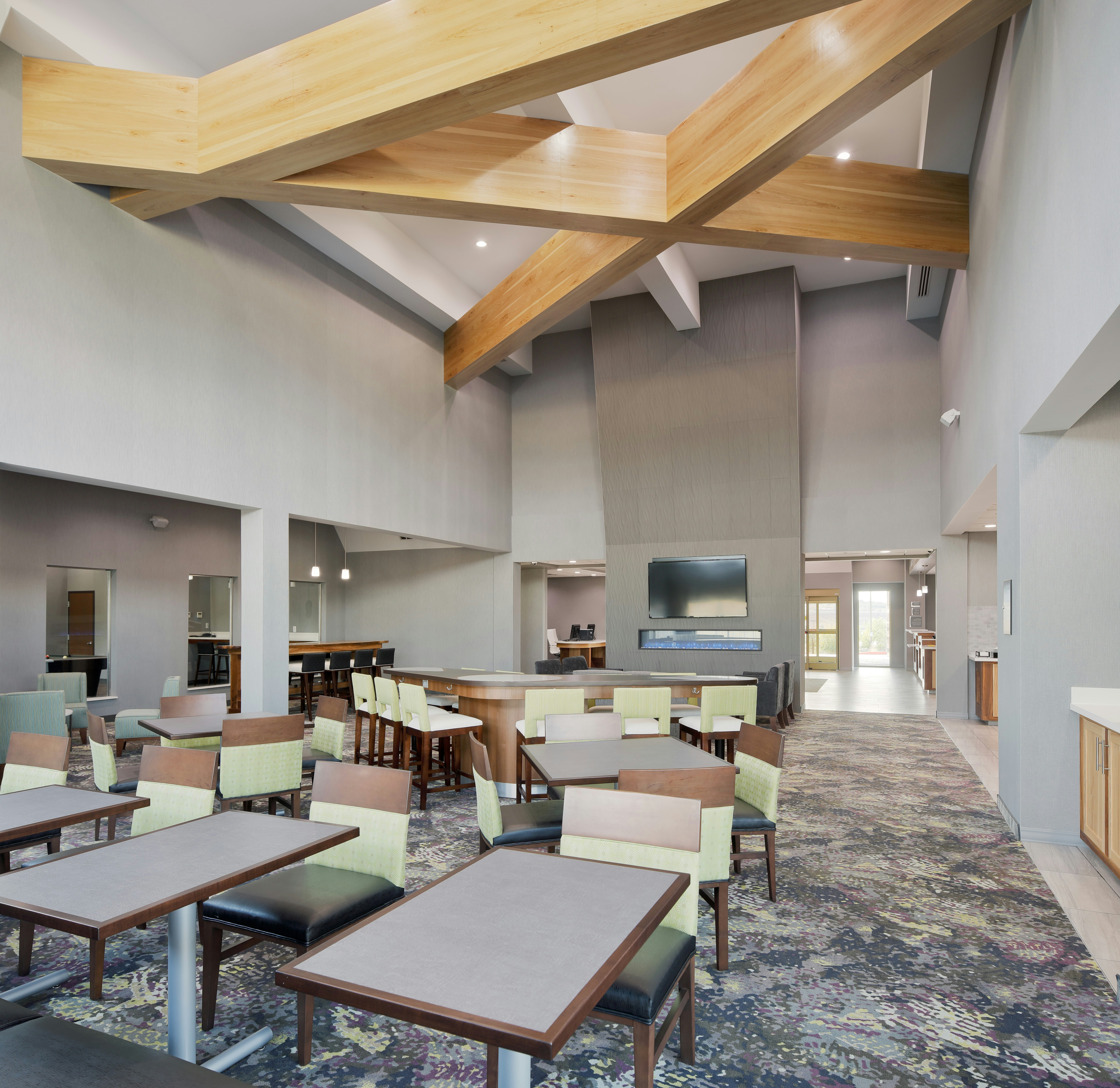 Homewood Suites By Hilton Topeka 12/14