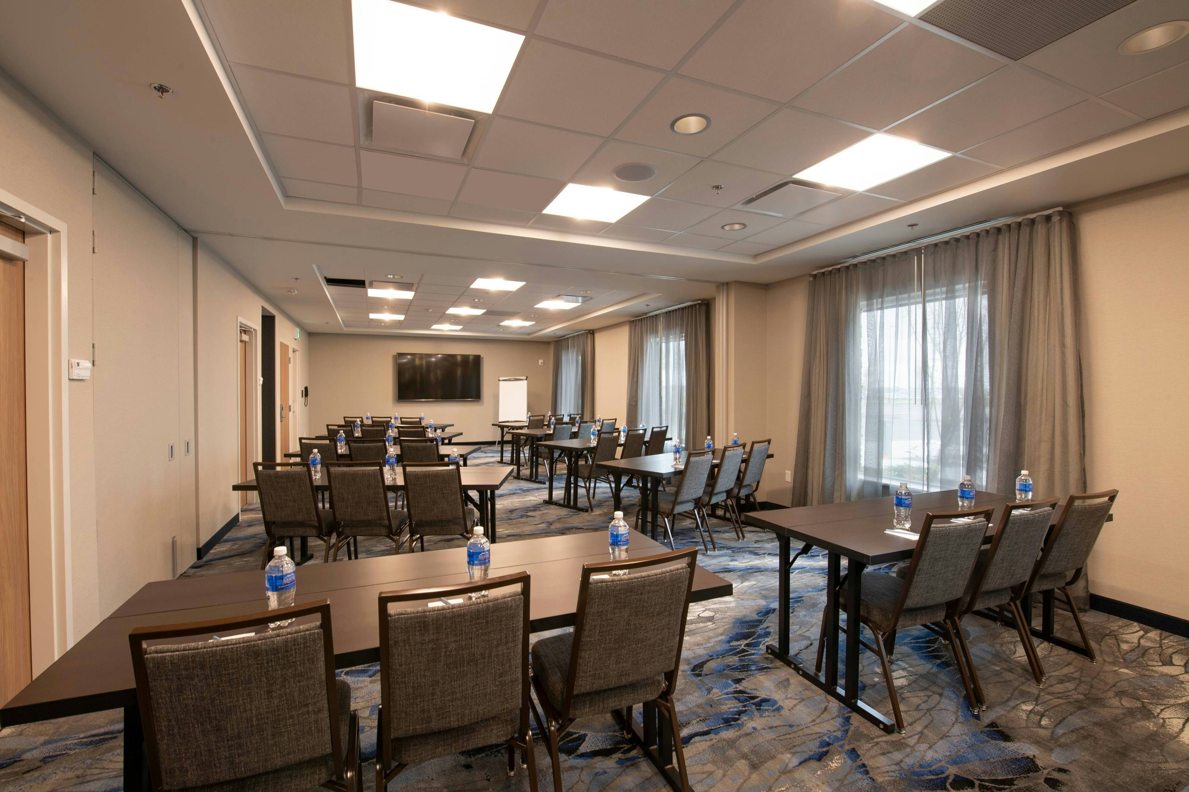 Fairfield By Marriott Edmonton International Airport 13/16