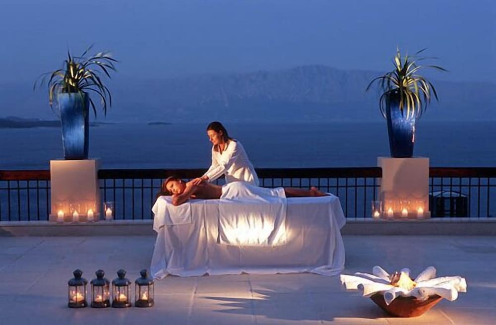Ionian Blue Bungalows And Spa Resort 12/65