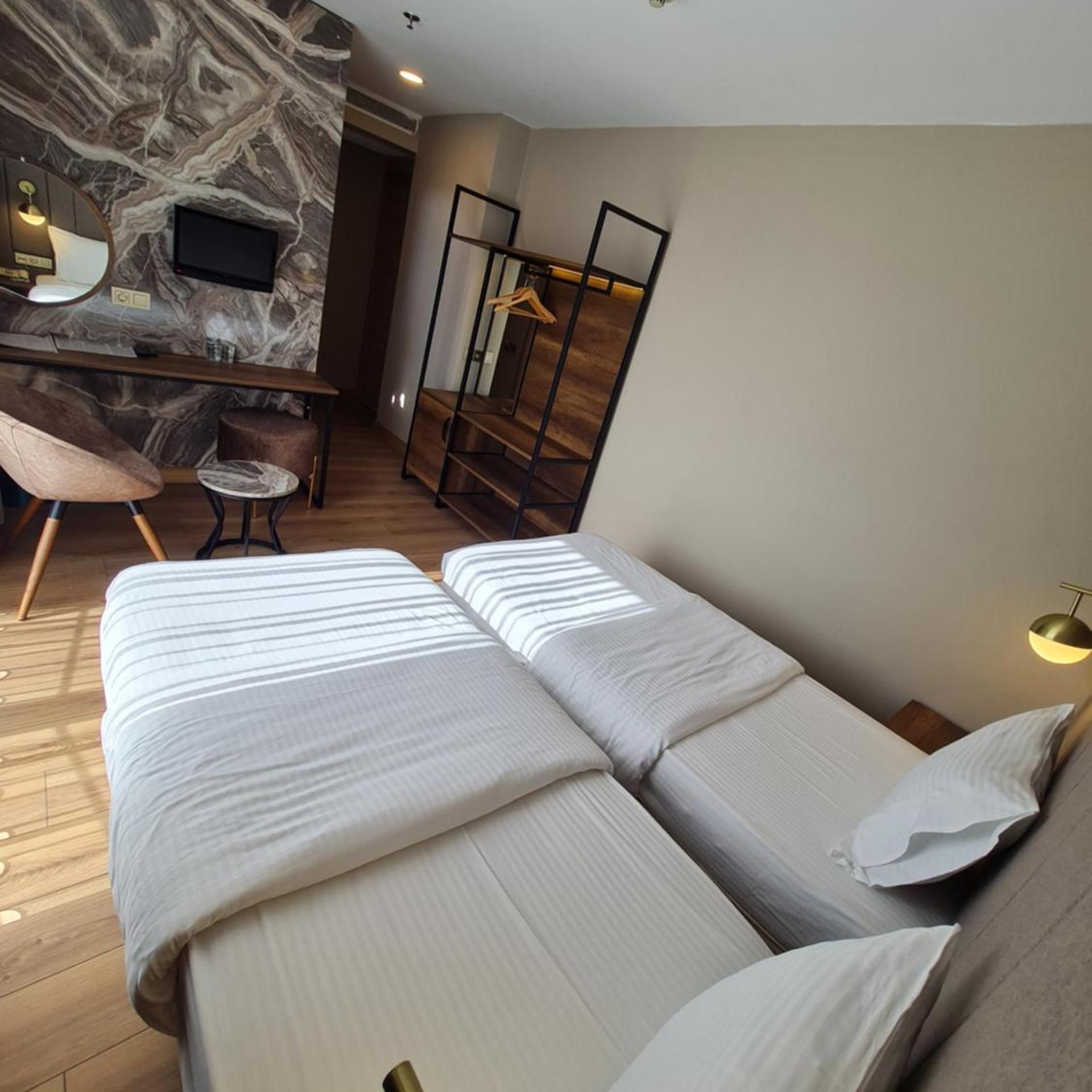 Economy, Double or Twin Bed