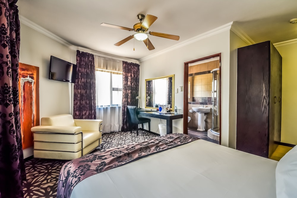 ANEW Hotel & Convention Centre OR Tambo Johannesburg 31/62