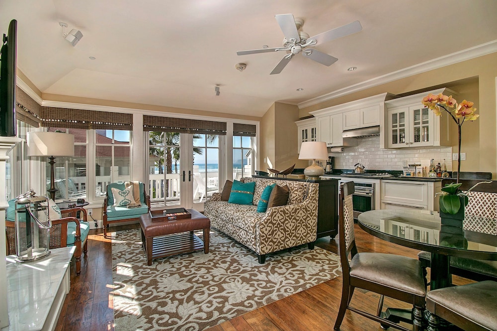 Beach Village at The Del, LXR Hotels & Resorts 22/42