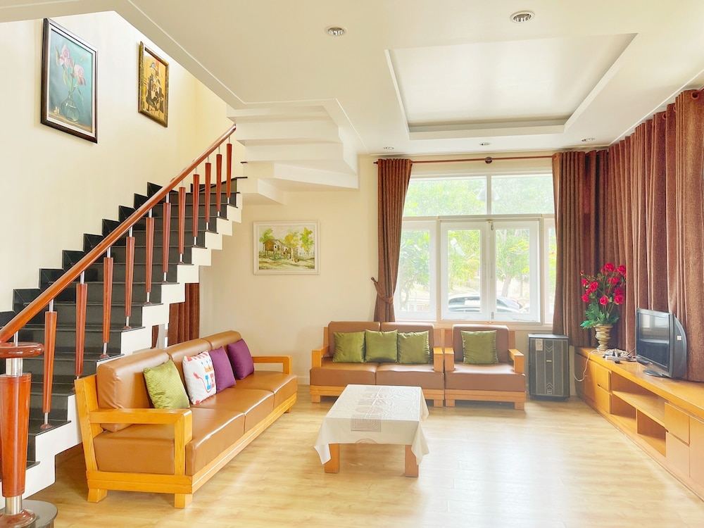 Sea Links Beach Villa 60/67