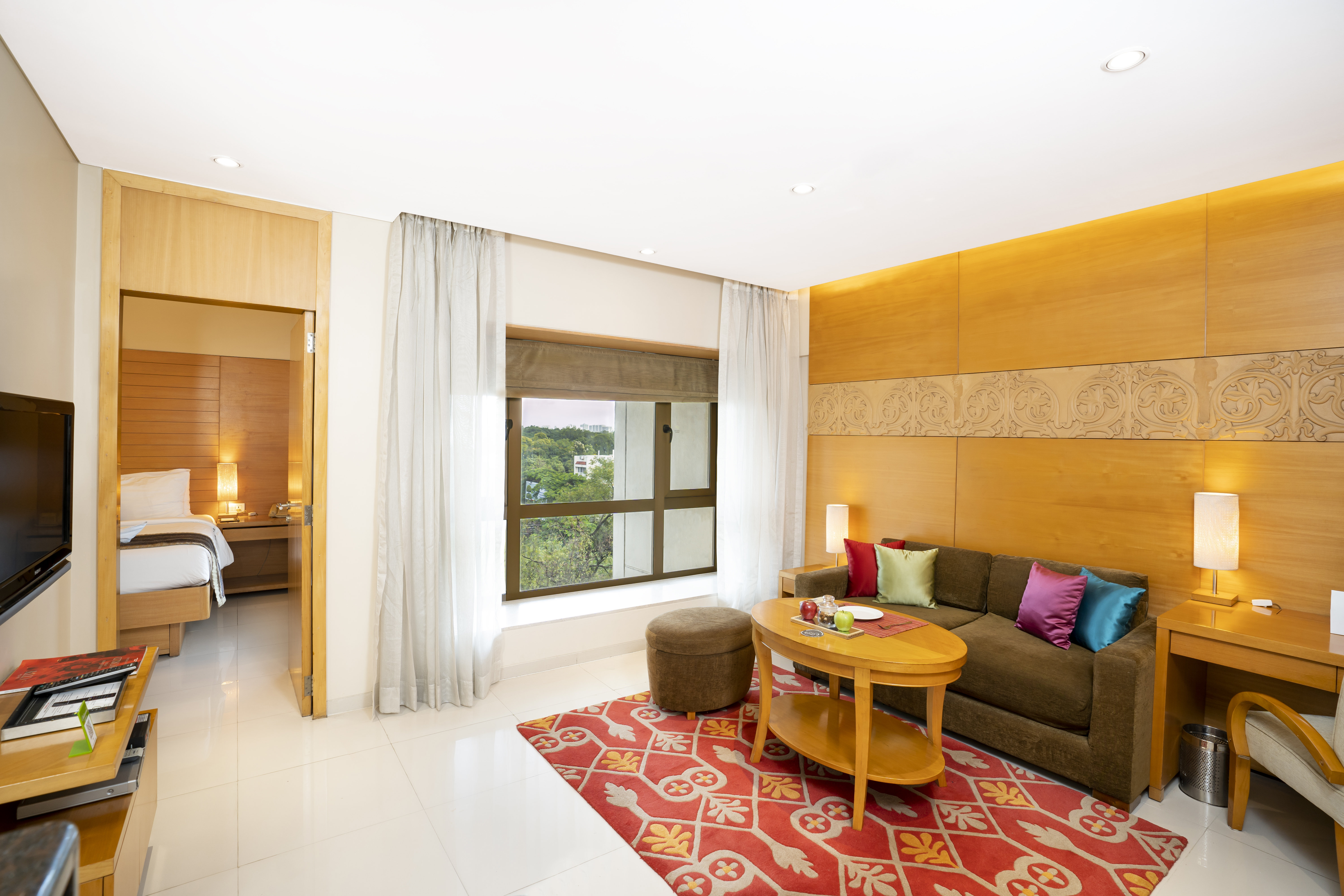 1 Bedroom, Superior, Suite, Apartment، Oakwood Residence Naylor Road Pune 2/3