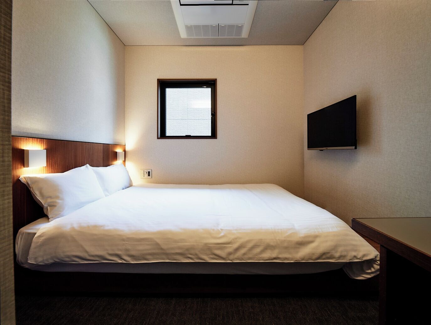 STANDARD, DOUBLE BED