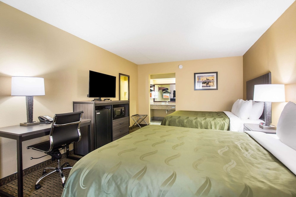 Quality Inn White House 33/38