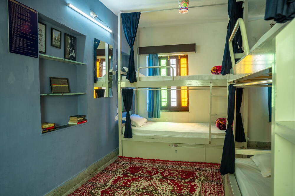 Hotel Lake Ghat Palace، Udaipur 53/53