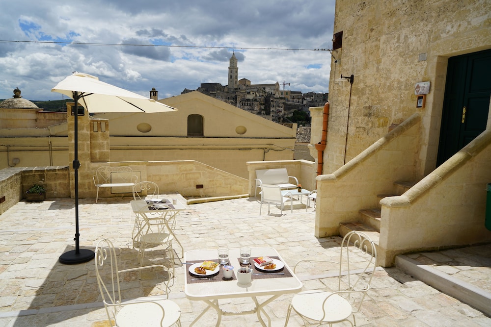 Cinque Elementi Sassi Matera 17/50