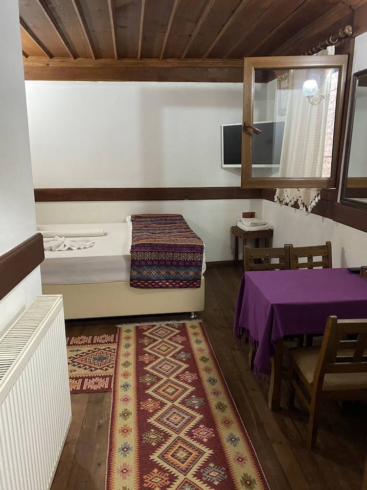 Avcioglu Konak Otel 24/50