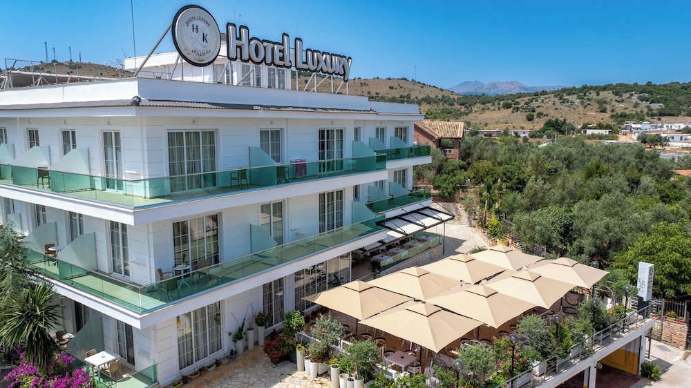 Hotel Luxury in Ksamil