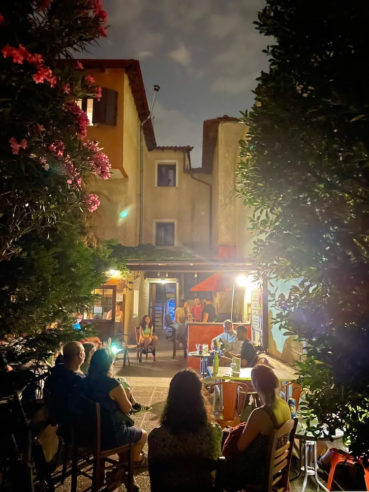Studios Arabas - Hostel 41/50