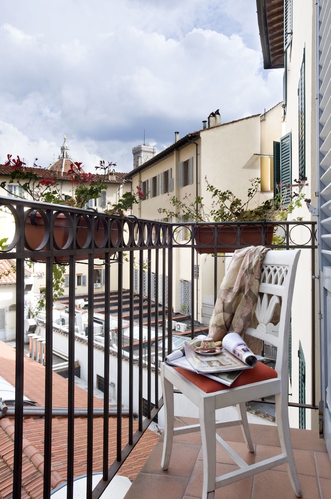 Alloro B&B 44/45