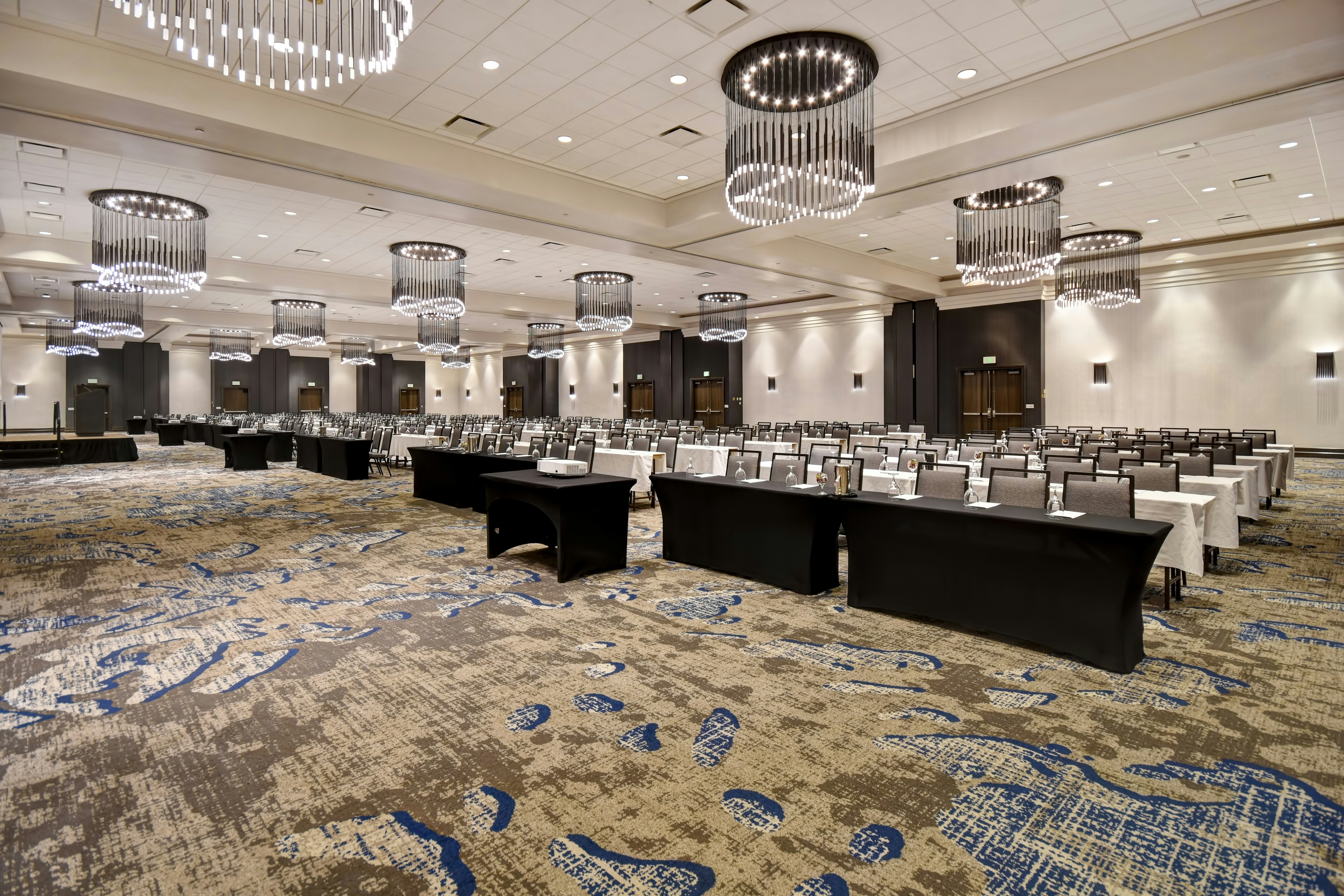 Embassy Suites by Hilton Raleigh Durham Research Triangle 69/71