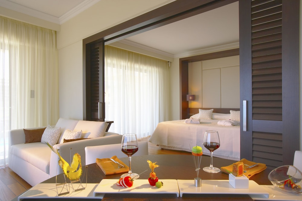 Elysium Resort and Spa 22/38