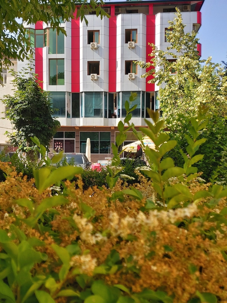 Hotel Piazza 48/50