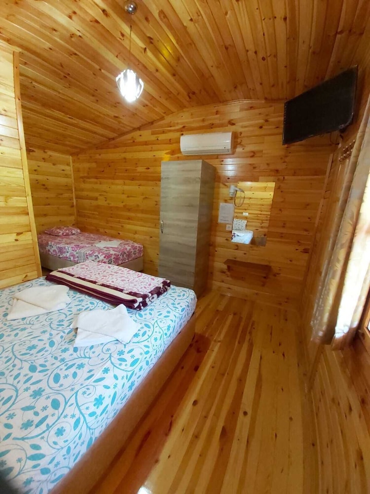 Olympos Tatilya Pansiyon 13/41