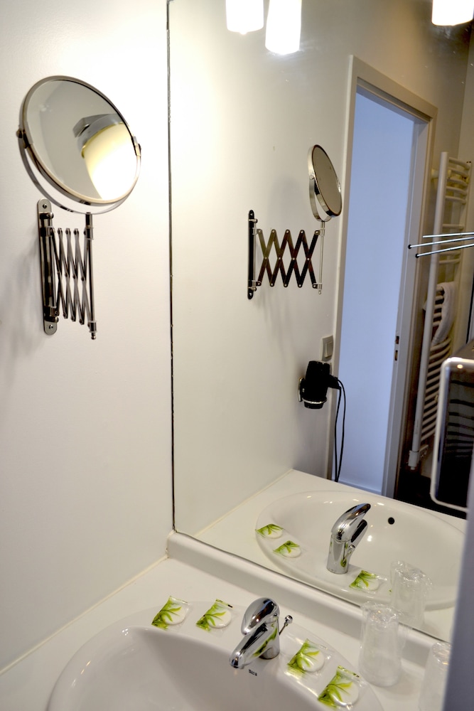 RESIDHOTEL LILLE VAUBAN(FORMERLY COSY S LILLE VAUBAN APARTHOTEL) 31/70