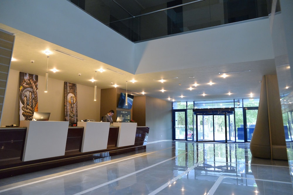 Ramada by Wyndham Constanta 10/51