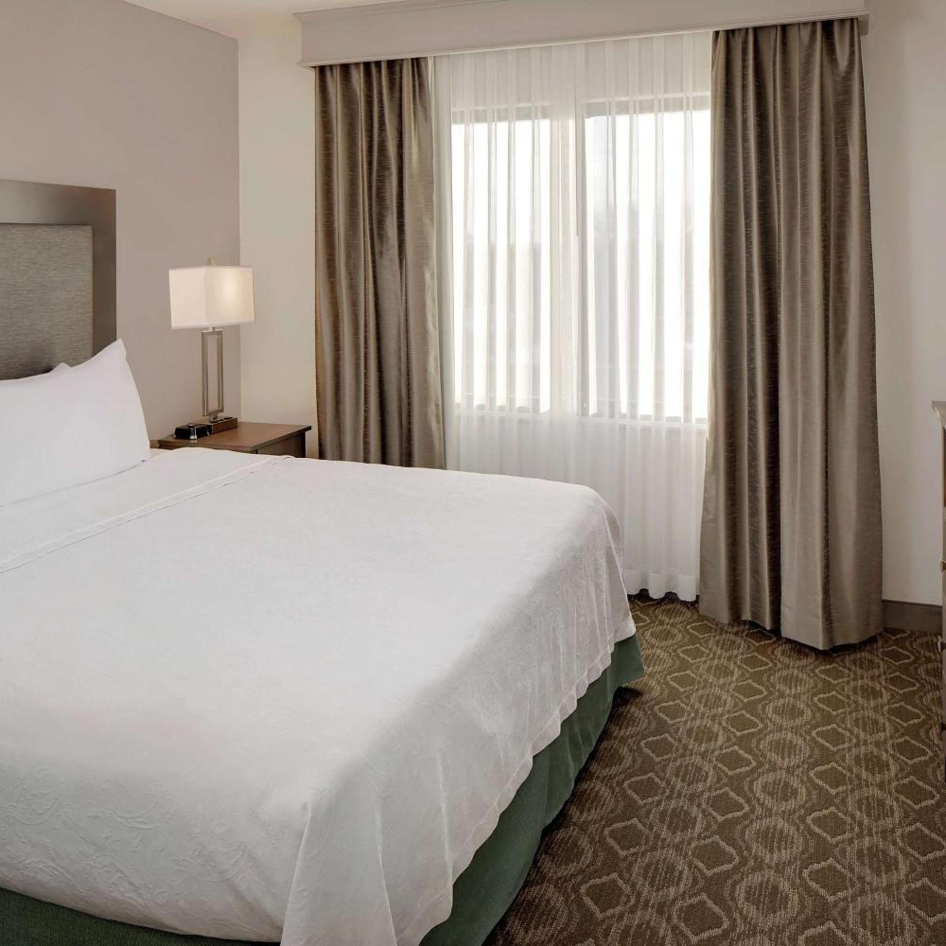 Room, King Bed