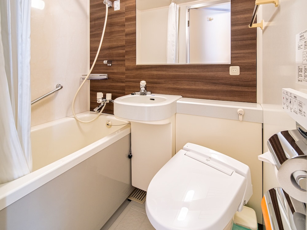 Semi Room, Single Bed, Main Building, Smoking، Apa Villa Hotel Tsubamesanjo-Ekimae 6/6