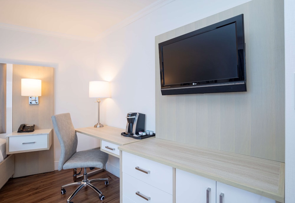 Best Western Dorchester Hotel 34/36