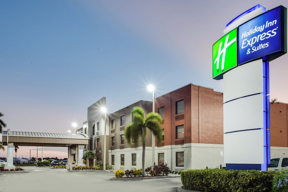 Holiday Inn Express Hotel Suites Clewiston 2/46