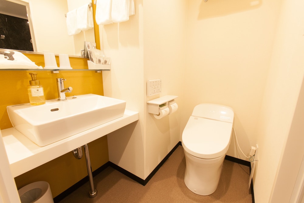 Henn na Hotel Tokyo Haneda 50/50