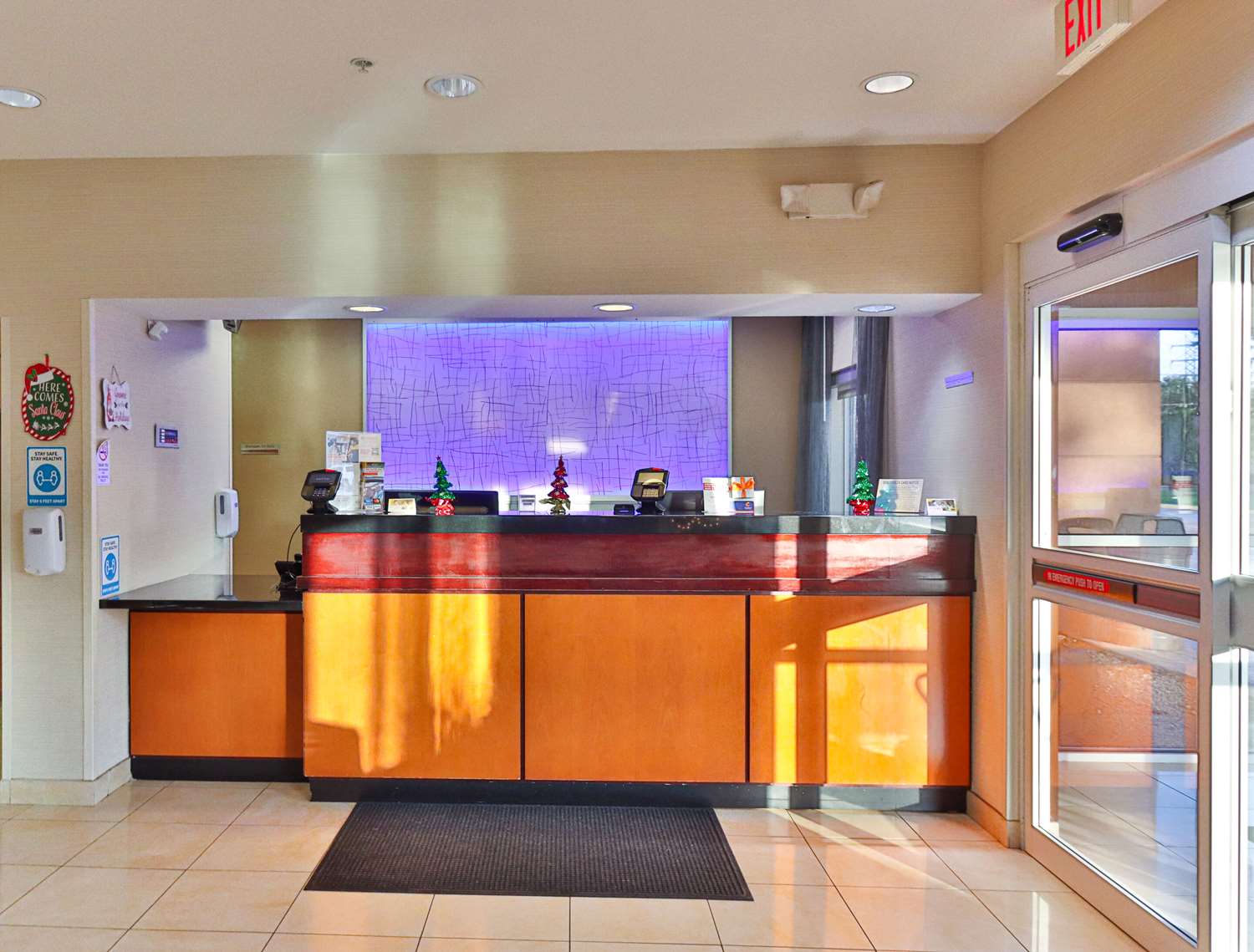 Comfort Inn & Suites Houston North - Spring 3/27