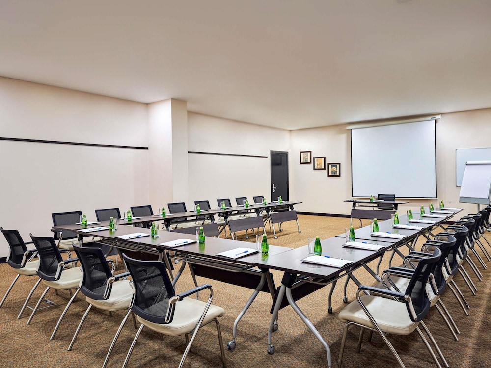 Ibis Hotel Amman 69/72