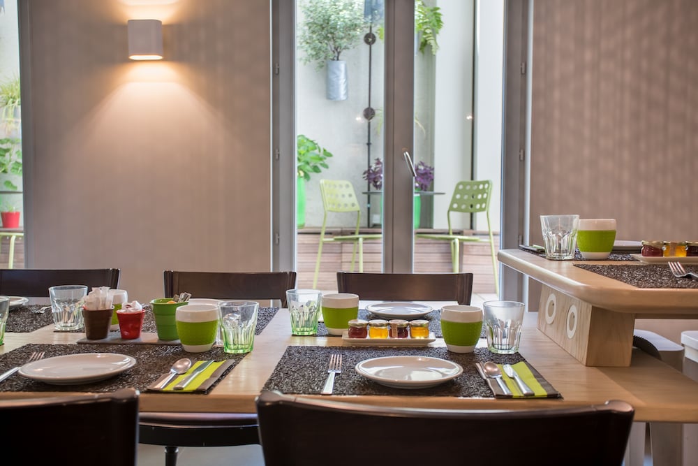 Maison Bram Paris Gare de l'Est, Tapestry Collection Hilton 22/46