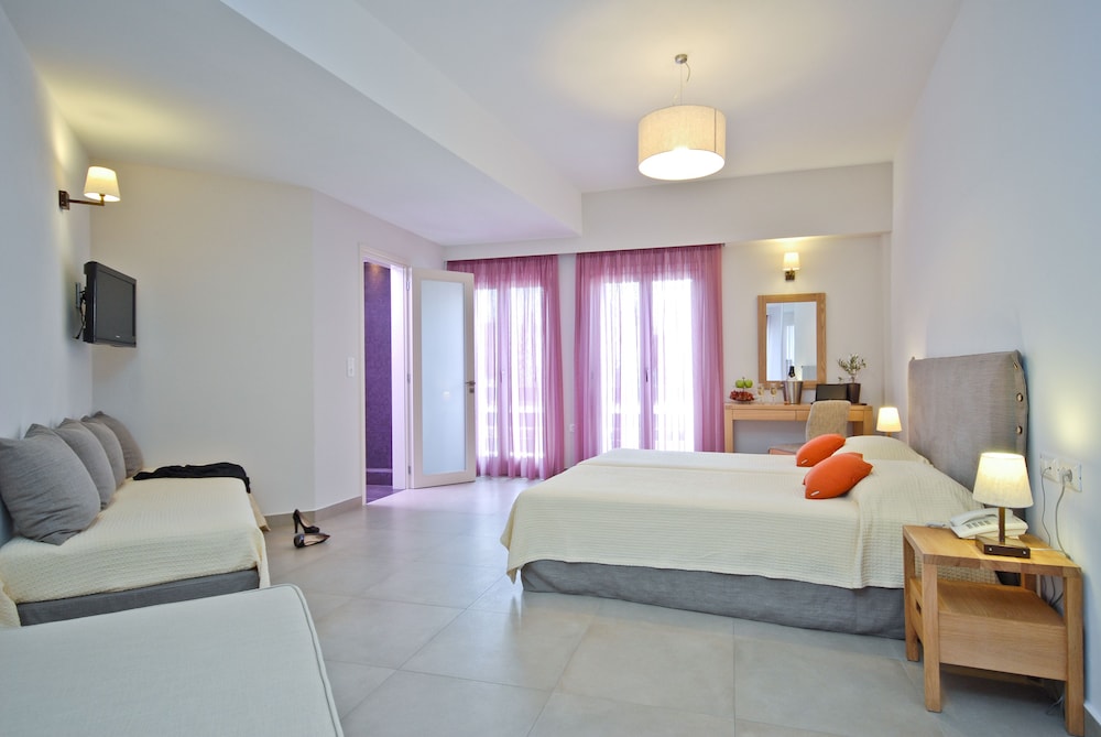 Xenia Hotel 16/50