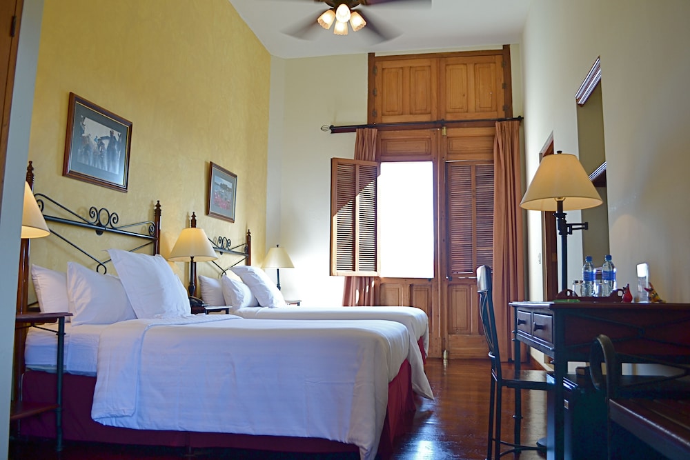 HOTEL DARIO 14/50