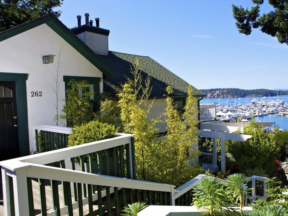 Roche Harbor Resort 5/77