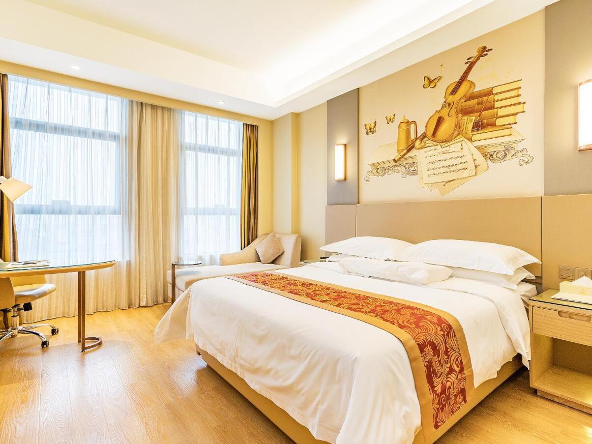 Vienna International Hotel (Chongqing Yubei District Airport) 9/19
